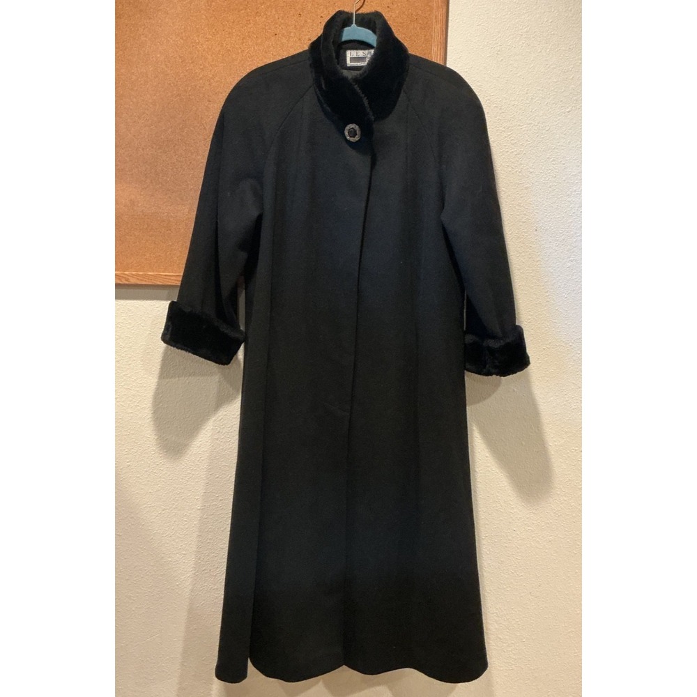 Leslie Fay Vintage Black Wool Coat Faux Fur Trim Broach Hidden Button-up Size 10